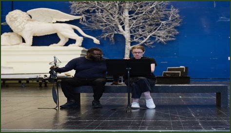 A Guide For Aspiring Stage Parents